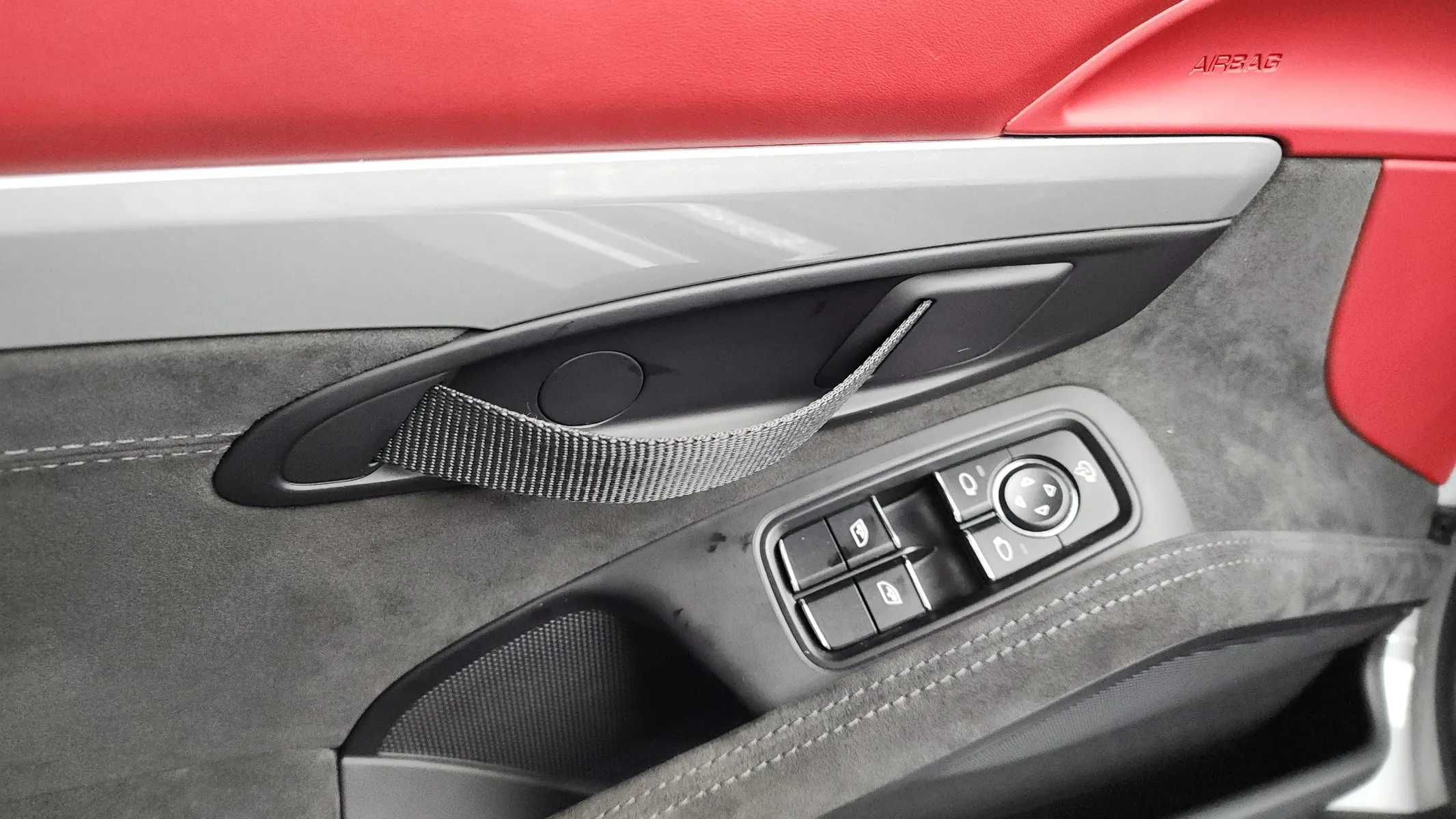 Porsche 718 4.0 2020 31/32