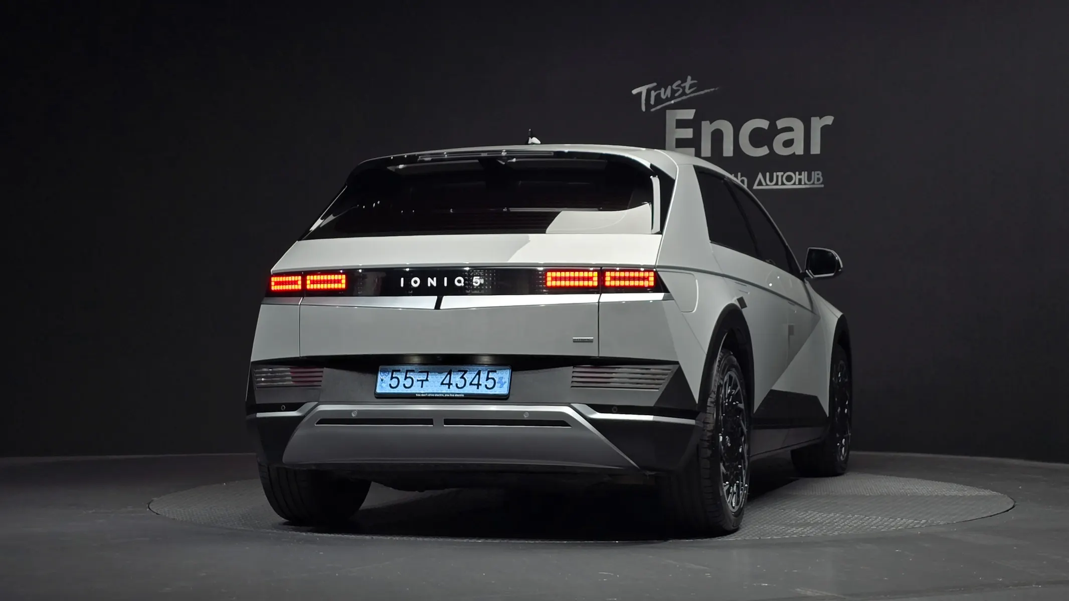 Hyundai Ioniq 5 AWD 2022 3/5