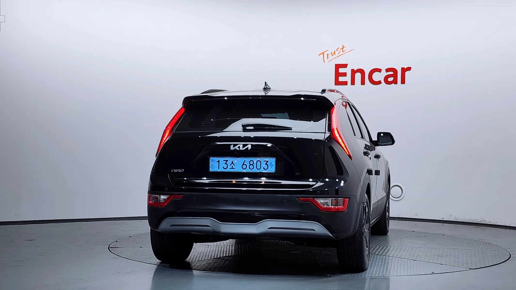 Kia EV 2022 3/5