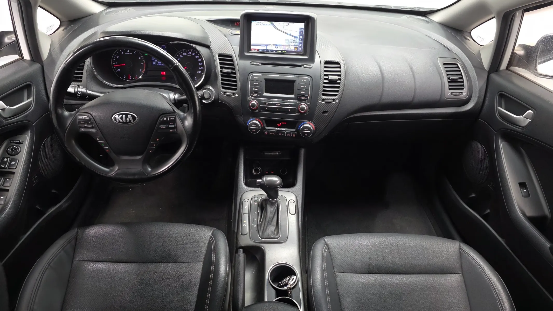 Kia K3 2014 4/5