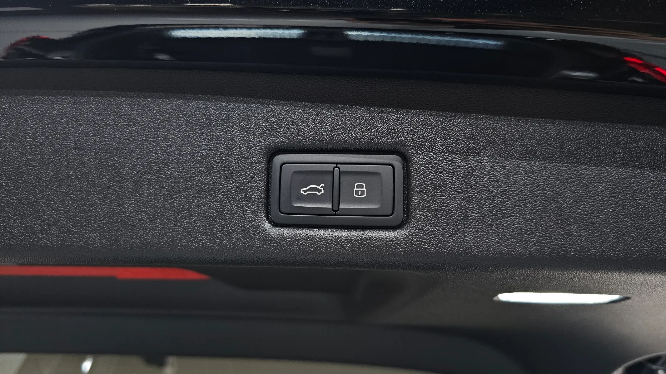 Audi Q5 (80A) 40 TFSI S Line 2025 33/34