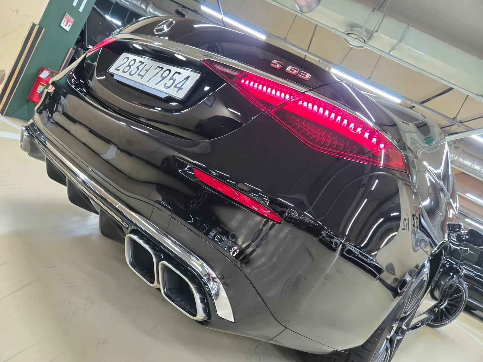Mercedes-Benz S-Class W223 AMG S63 E 4MATIC 2025 3/21