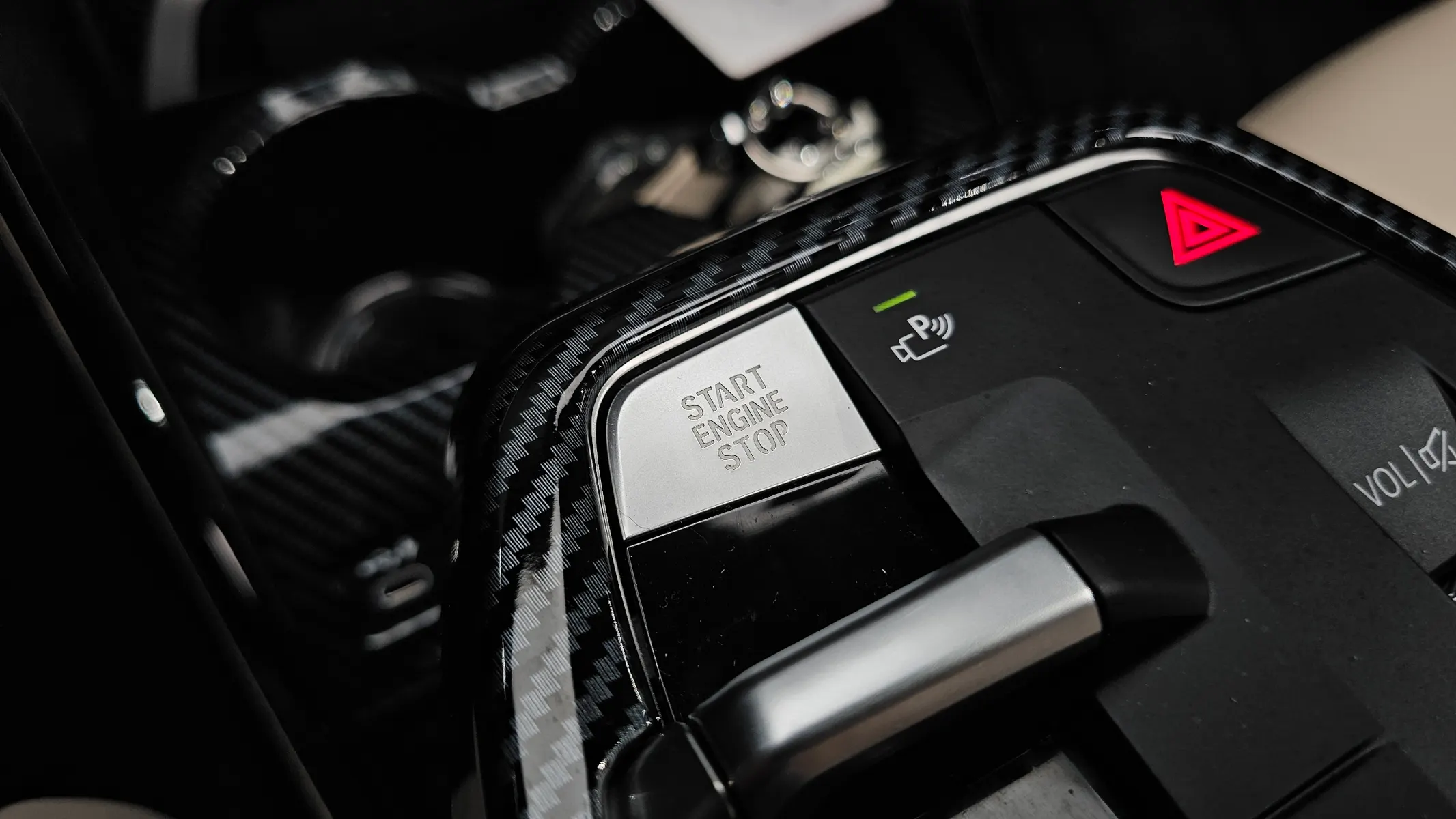 BMW X1 (U11) sDrive 18d M 2024 34/35