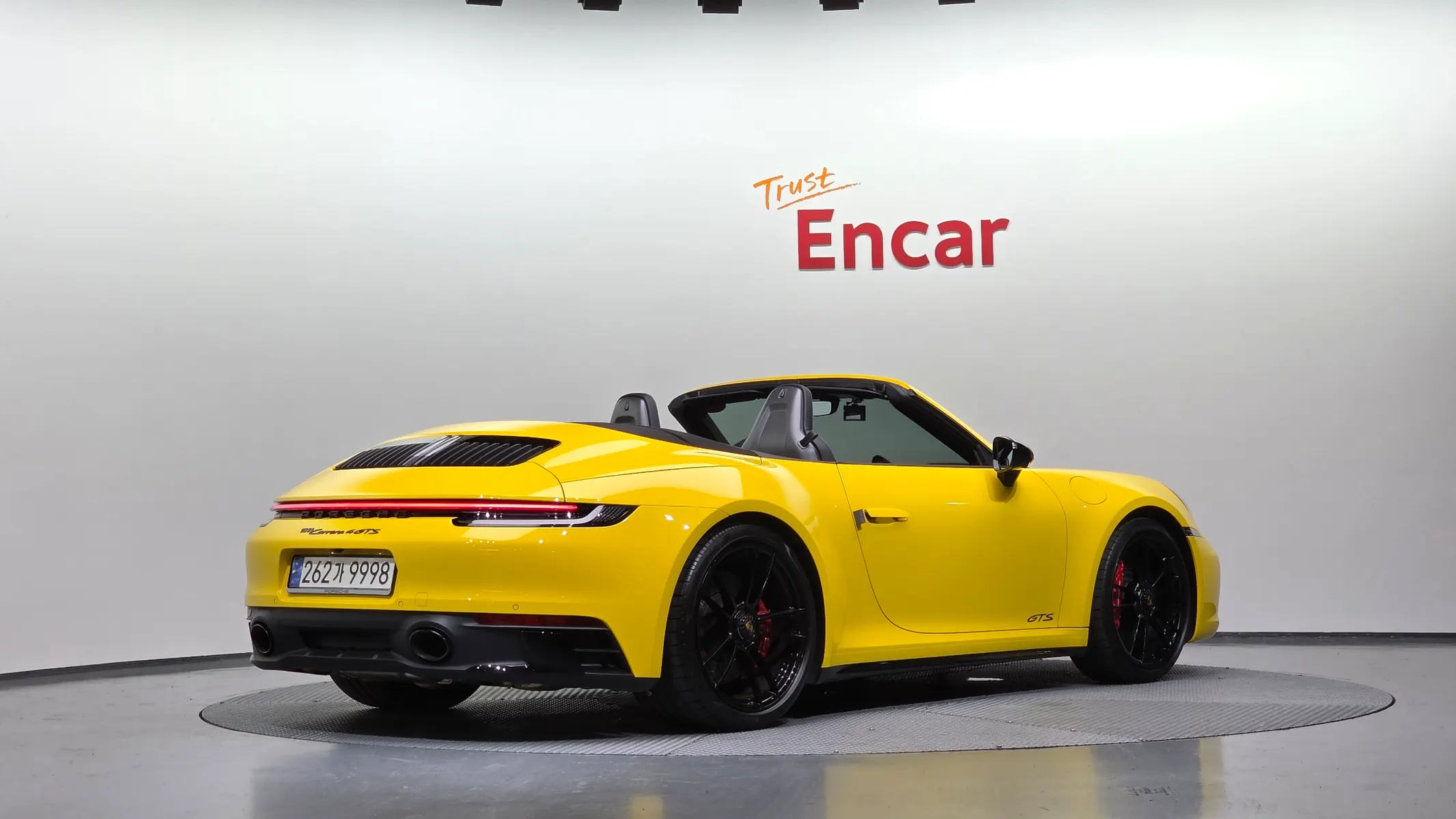 Porsche 911 (992) 4 GTS 2024 2/21