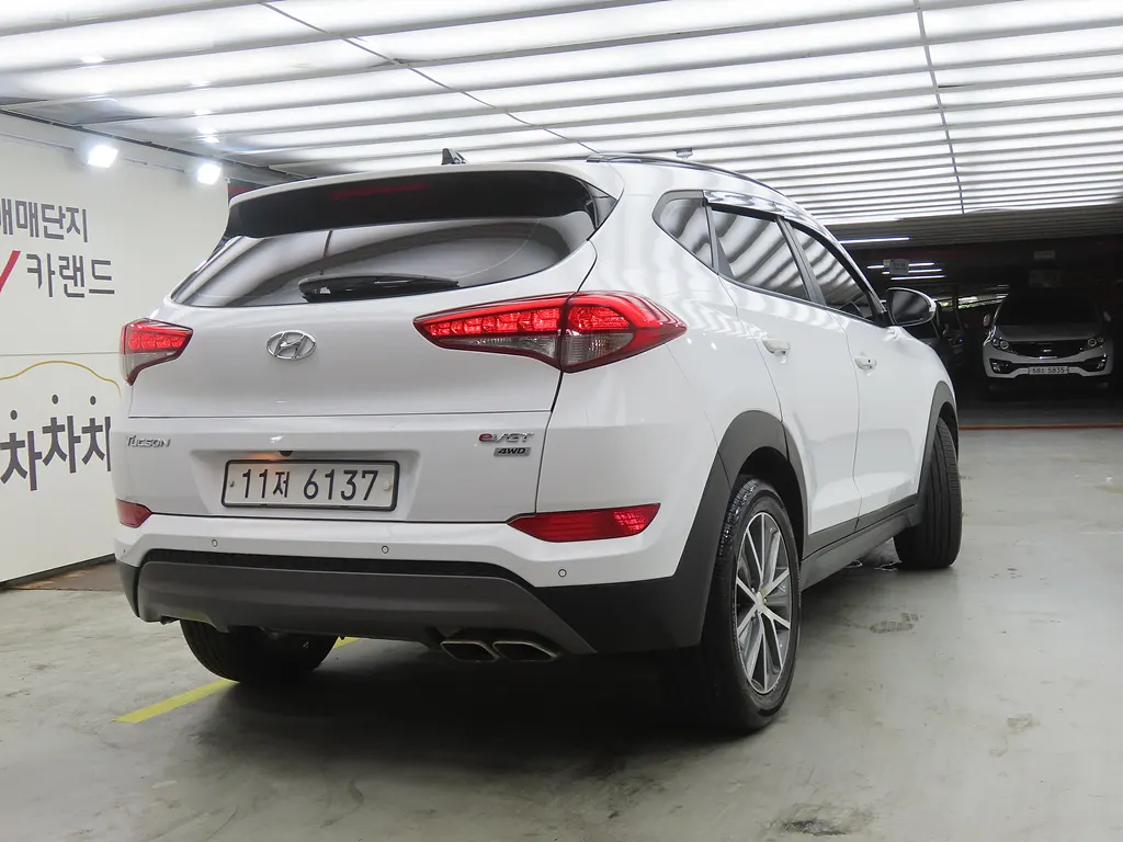 Hyundai Tucson 2.0 4WD 2015 3/5