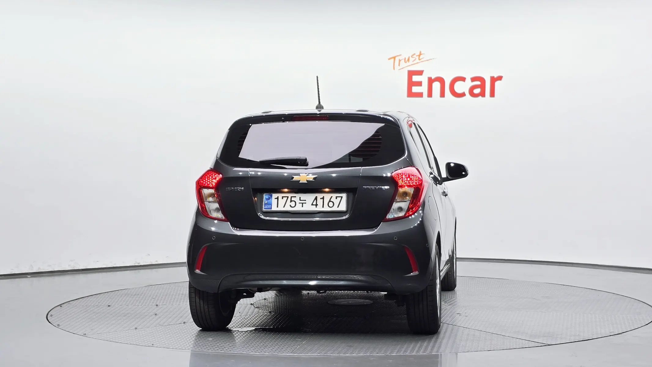 Chevrolet Spark 2020 3/5