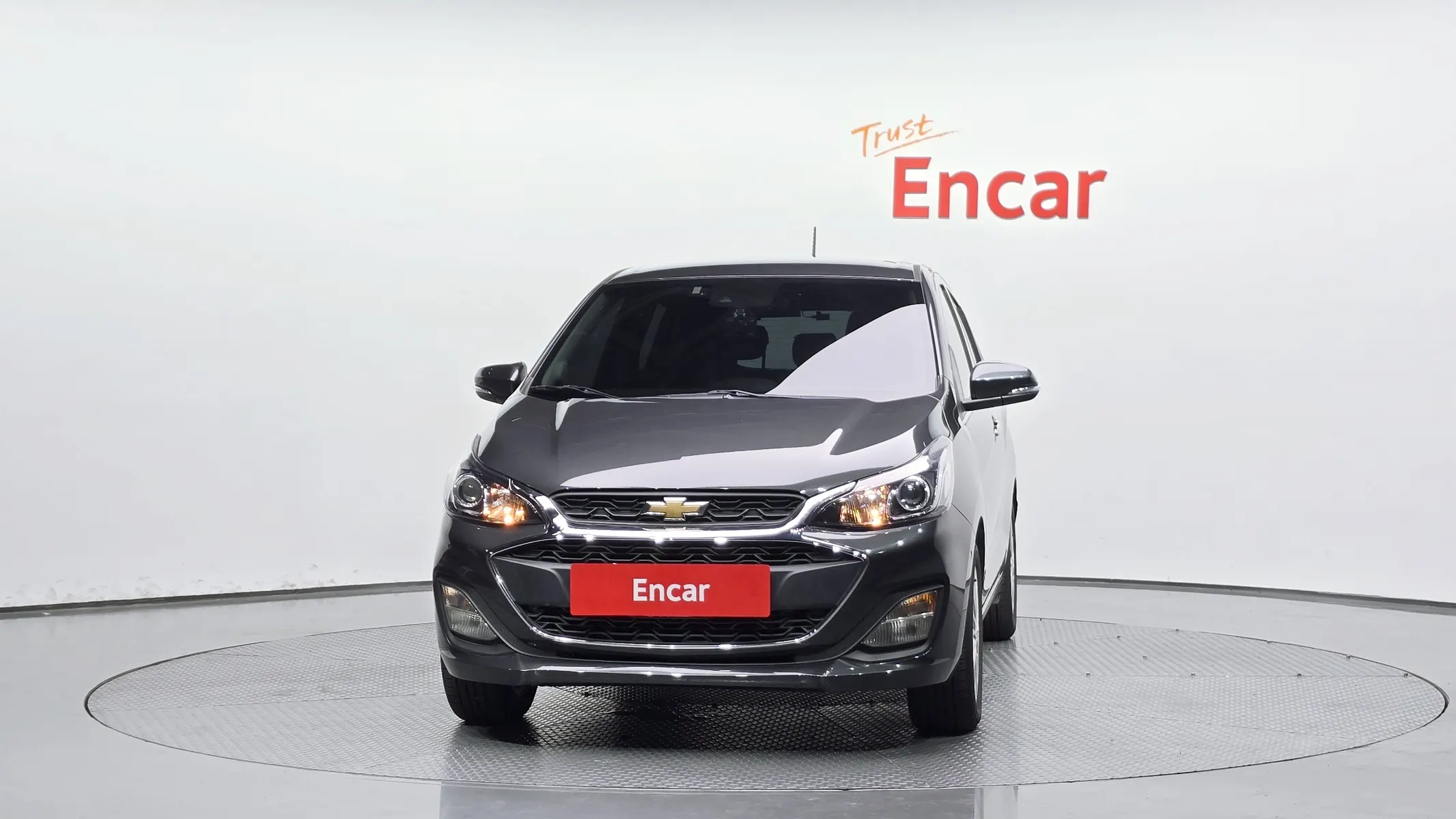 Chevrolet Spark 2020 2/5