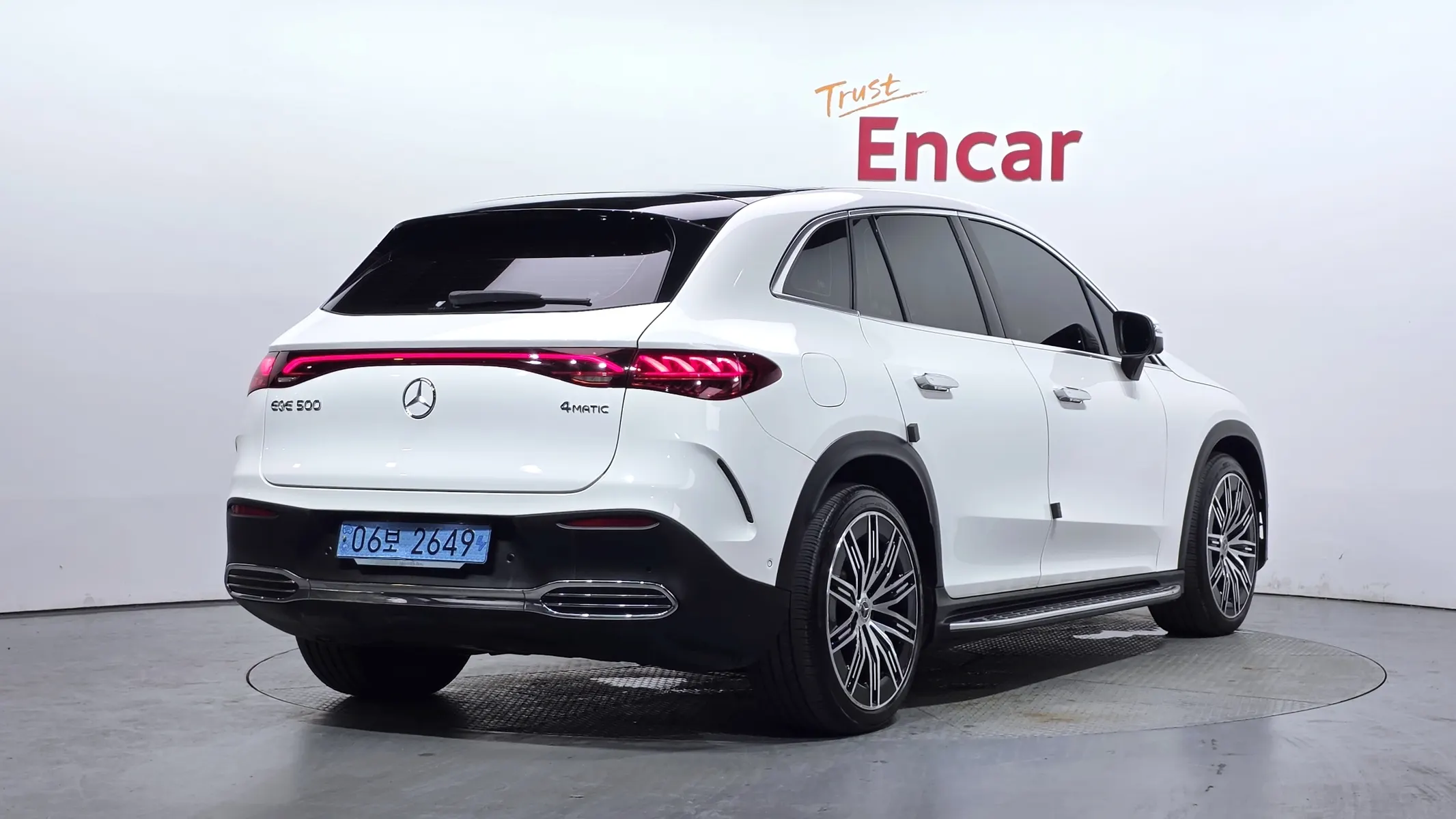 Mercedes-Benz EQE SUV X294 EQE500 4MATIC 2023 2/36