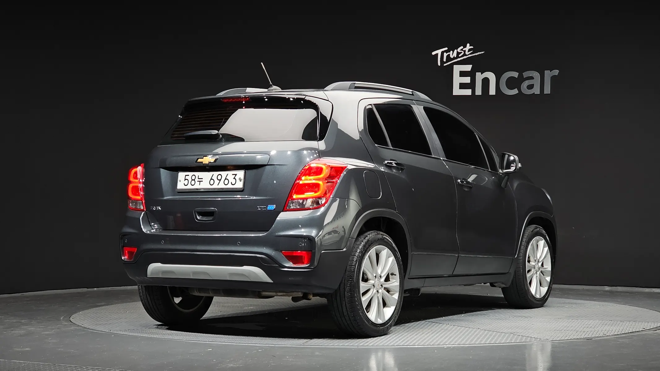 Chevrolet 트랙스 1.6 LTZ 2017 2/31