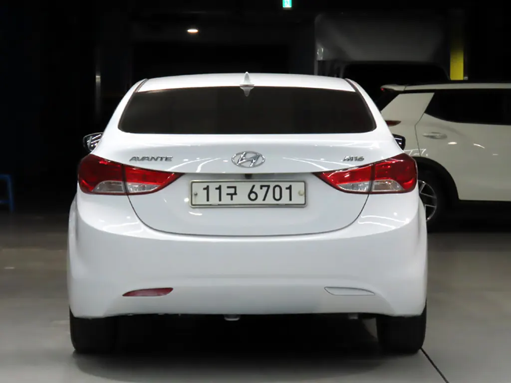Hyundai MD LPI M16 2012 3/5