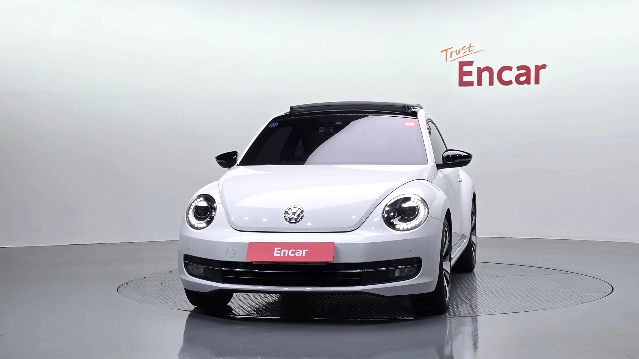 Volkswagen 더 비틀 2.0 TDI 2015 3/32