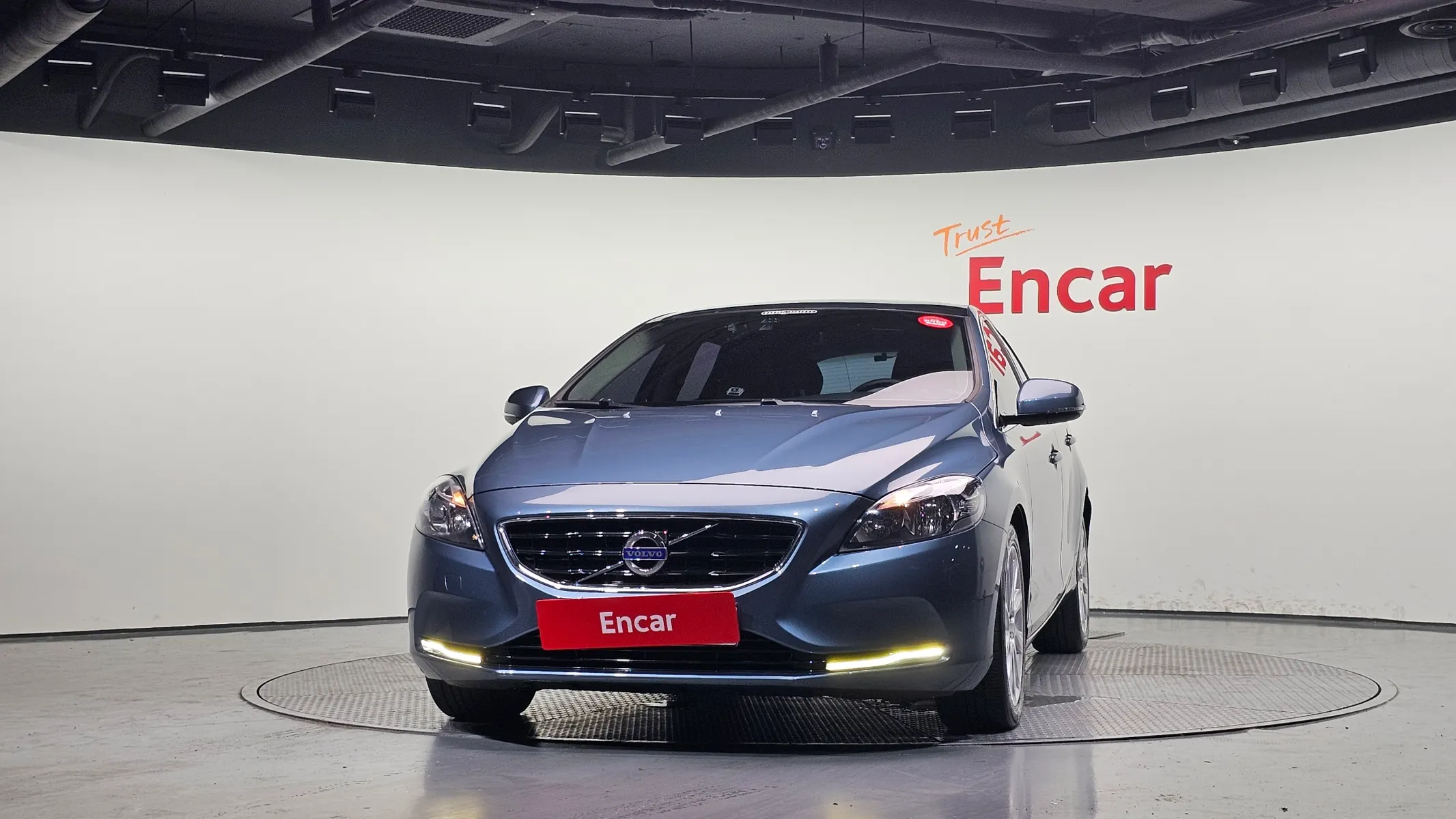 Volvo V40 D2 2014 3/31