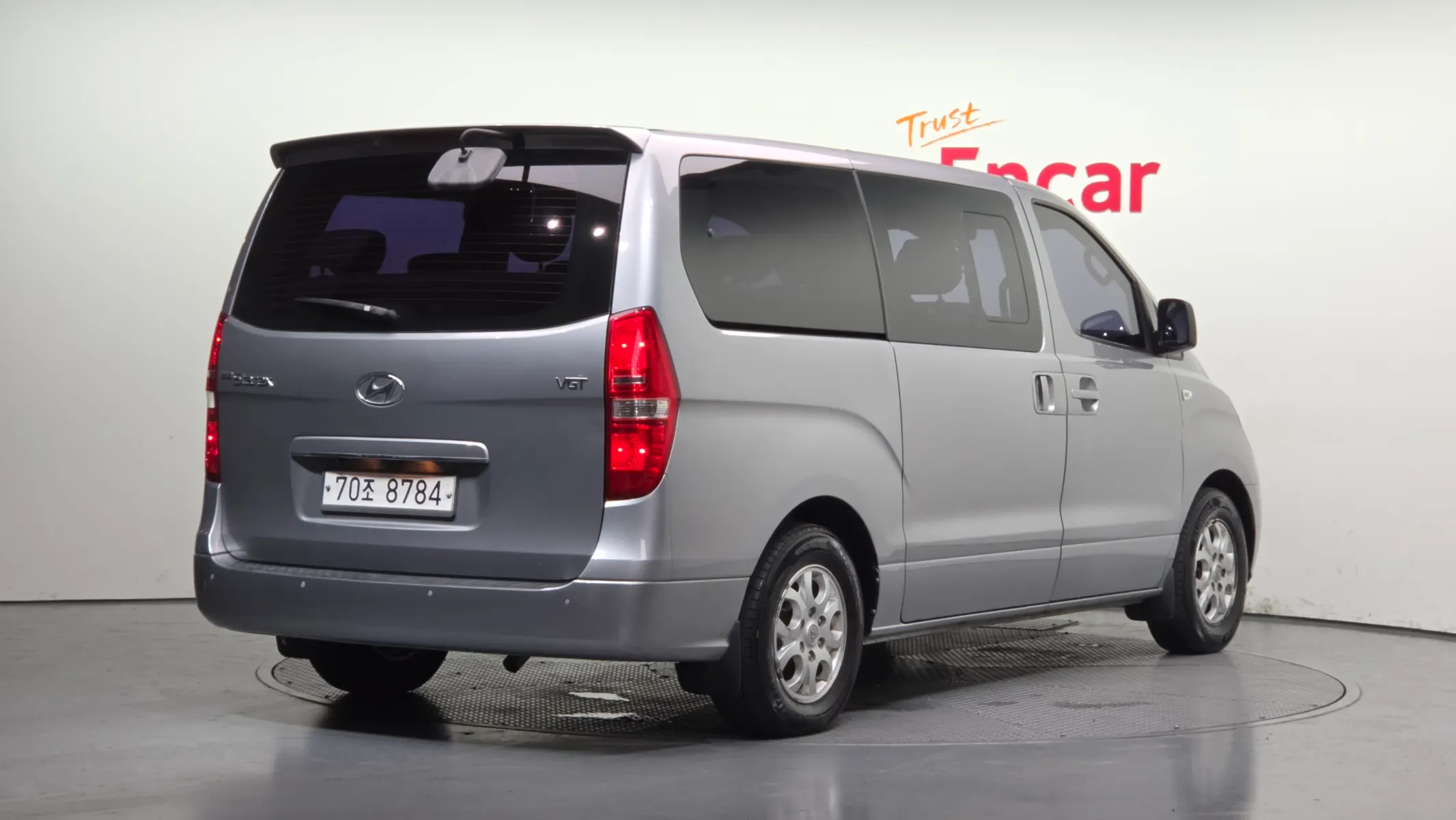 Hyundai Grand Starex 11 2014 2/21