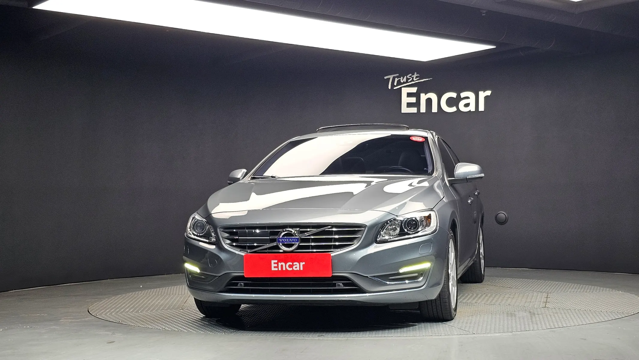 Volvo S60 D3 2018 3/33