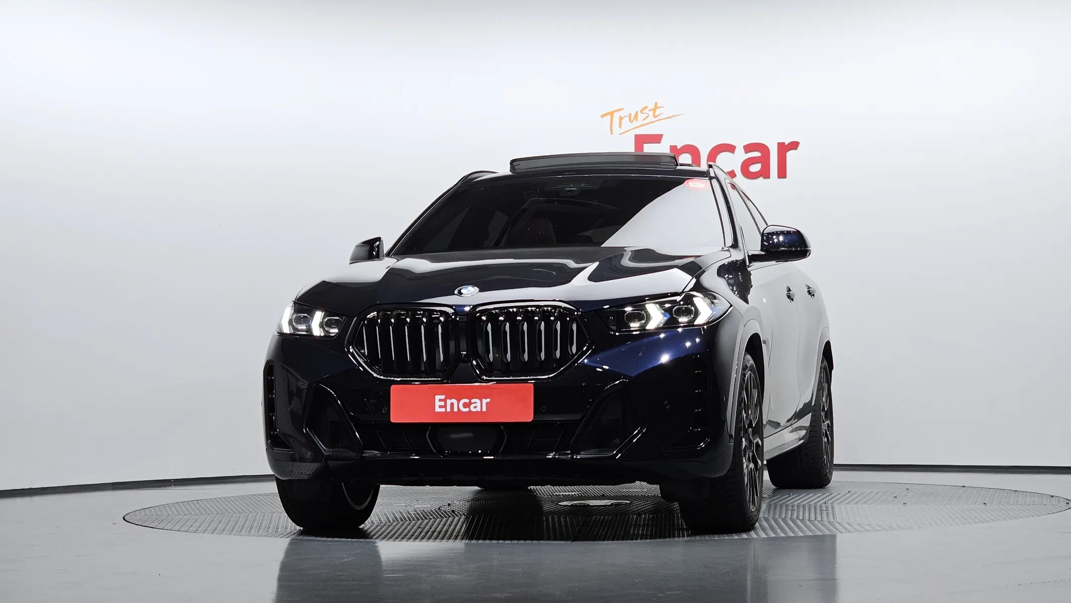 BMW X6 (G06) xDrive40i M 2025 3/38