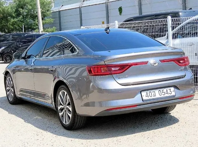 Renault Korea SM6 2.0 GDe LE 2016 3/21