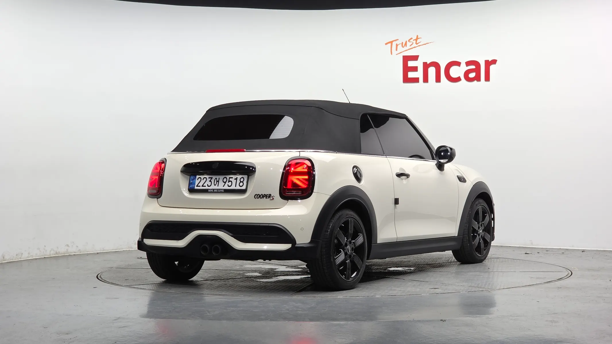 MINI S Convertible 2021 2/33