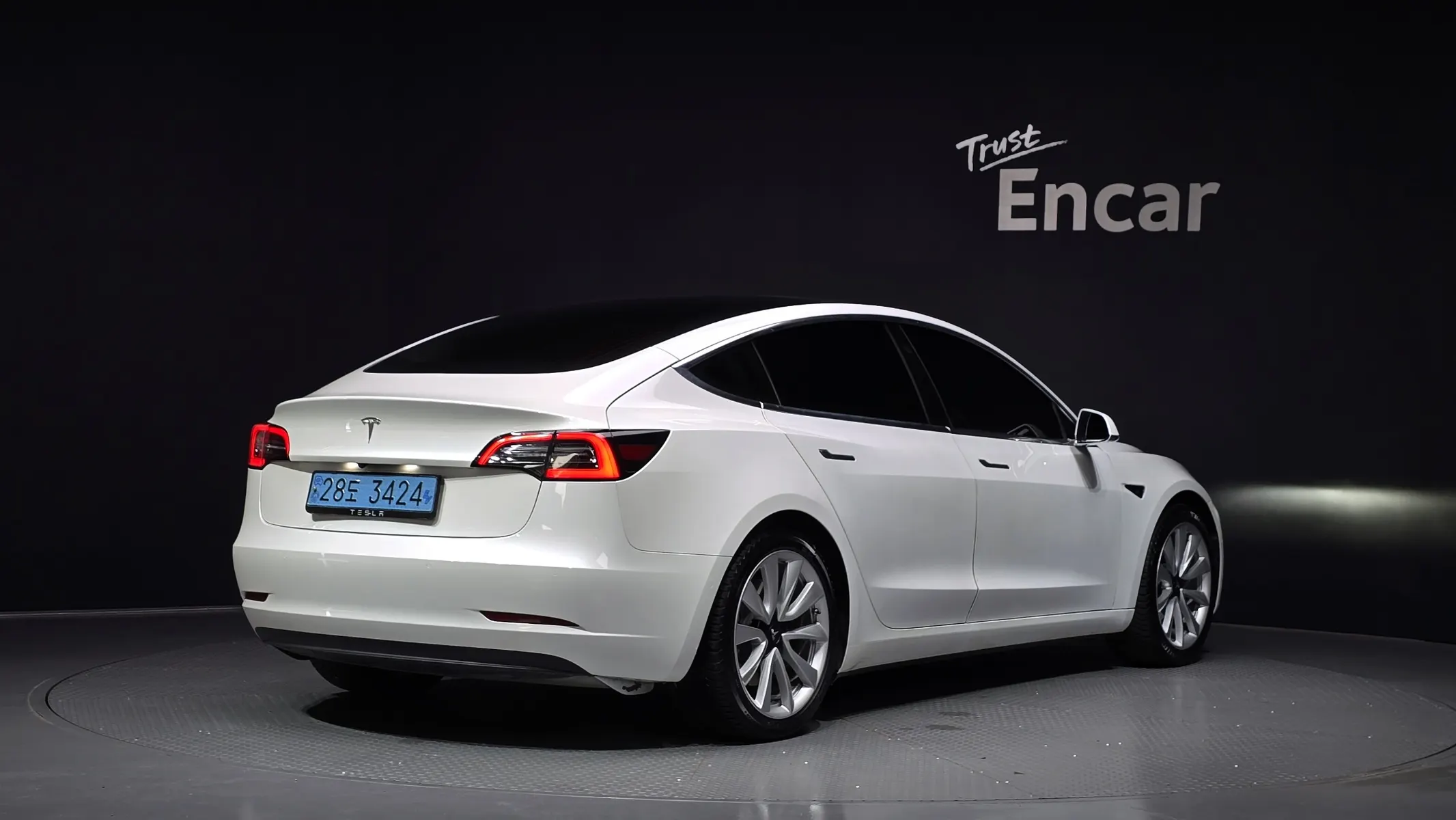 Tesla 3 RWD 2020 2/32