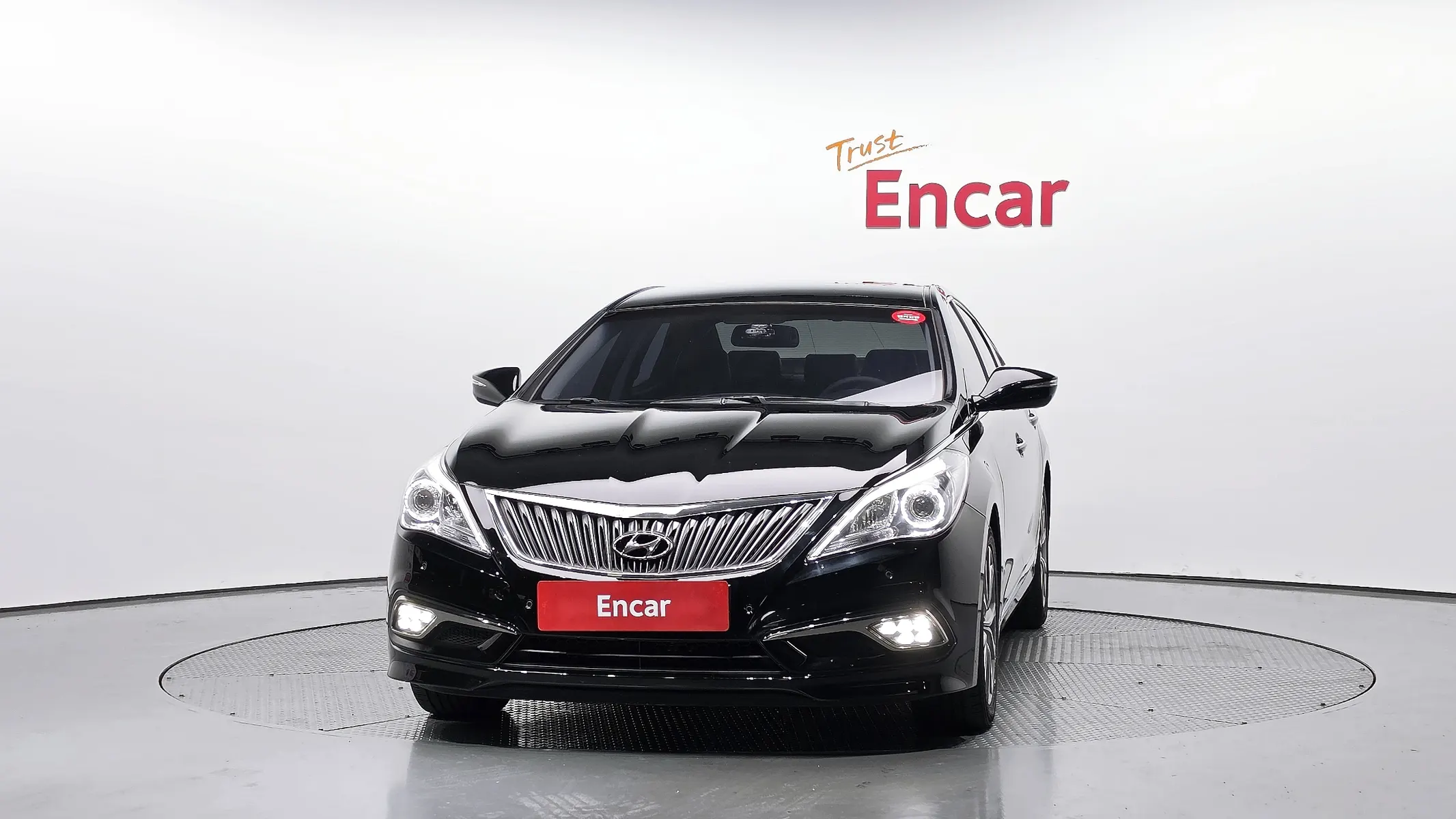 Hyundai Grandeur HG HG220 2014 3/33