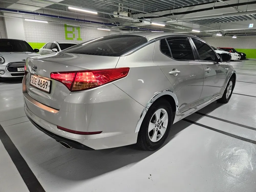 Kia K5 LPI 2010 3/5