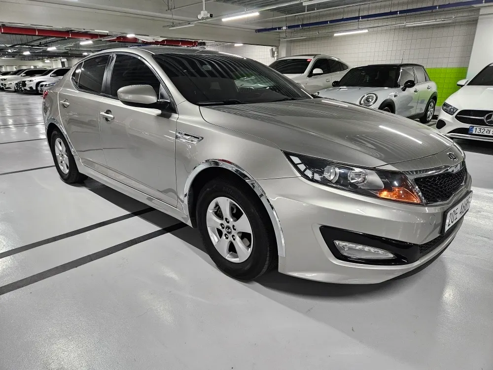 Kia K5 LPI 2010 2/5
