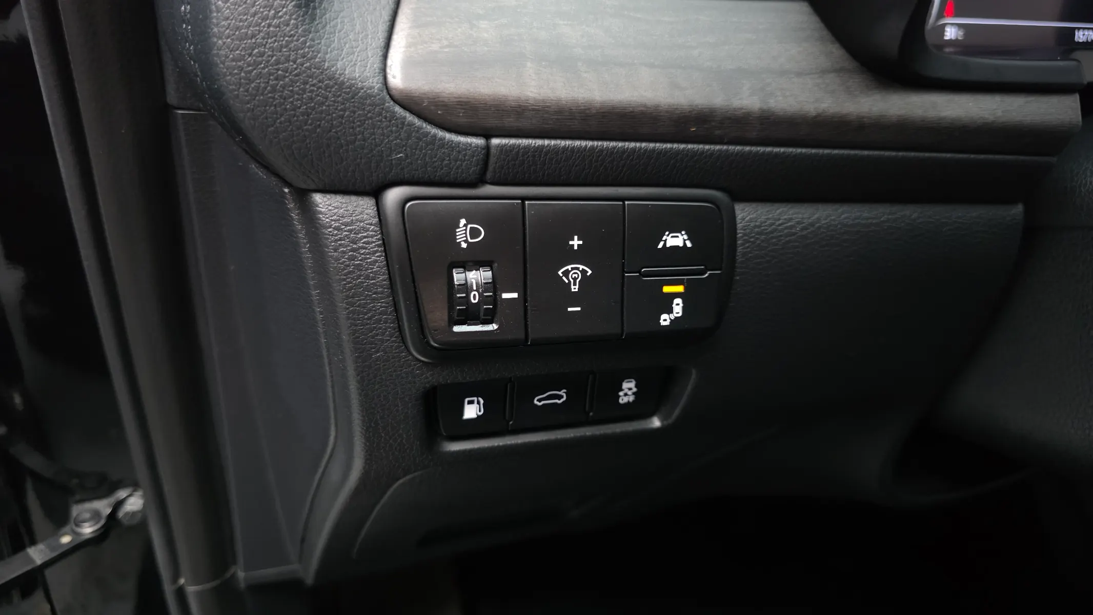 Kia K7 2021 40/41