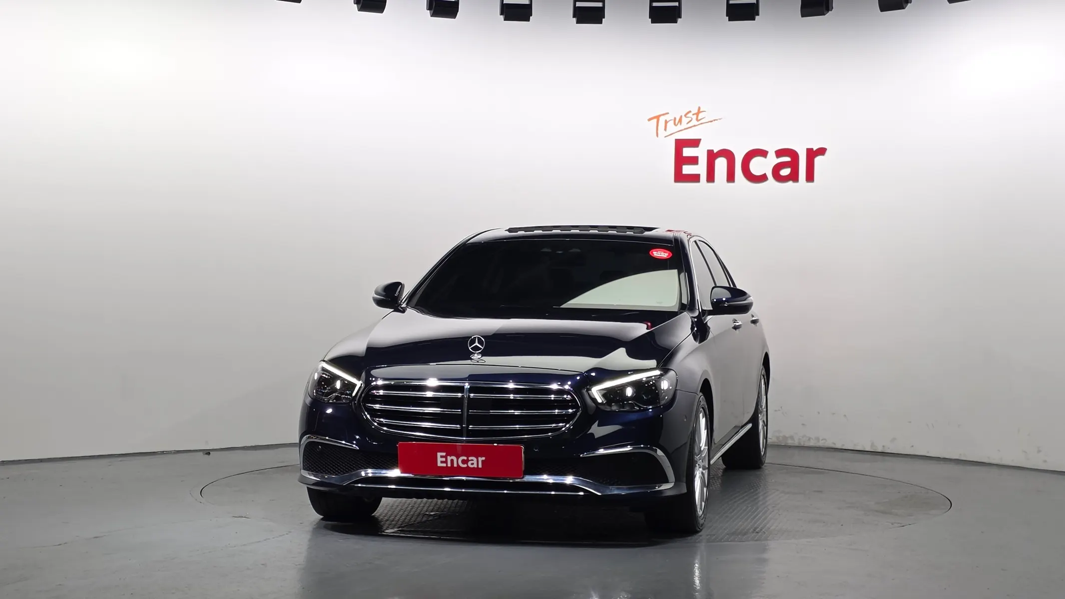 Mercedes-Benz E-Class W213 E250 2021 3/33