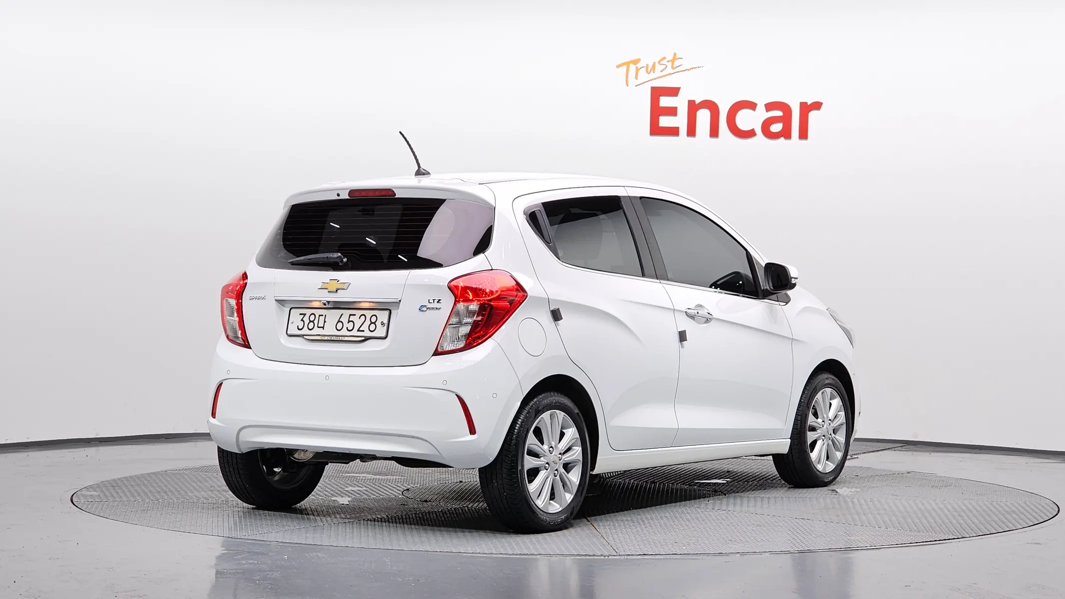 Chevrolet 더 넥스트 스파크 LTZ 2017 2/32
