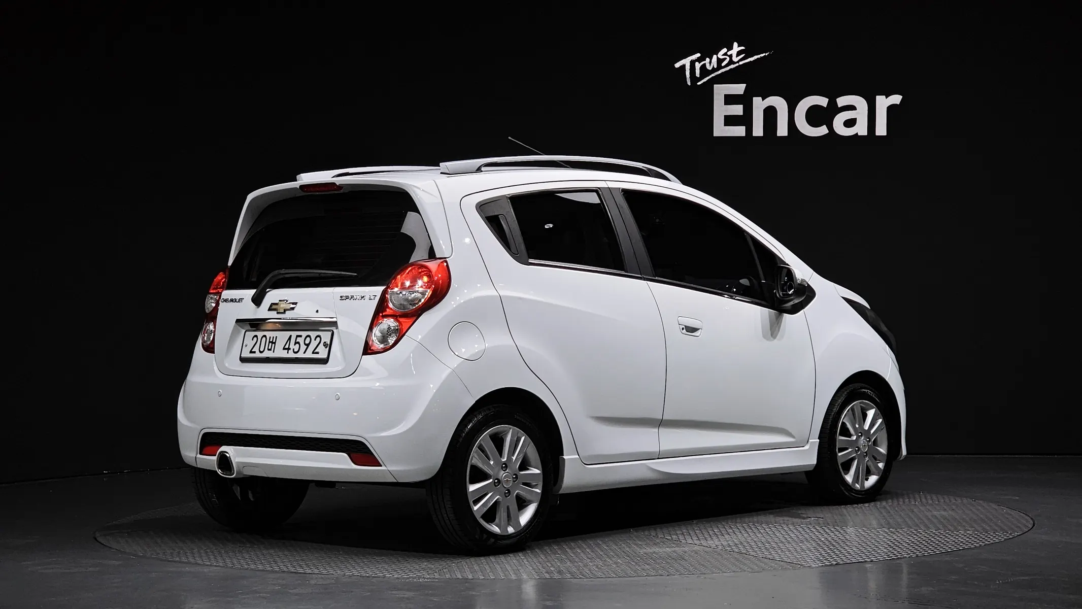Chevrolet Spark LT 2013 2/32