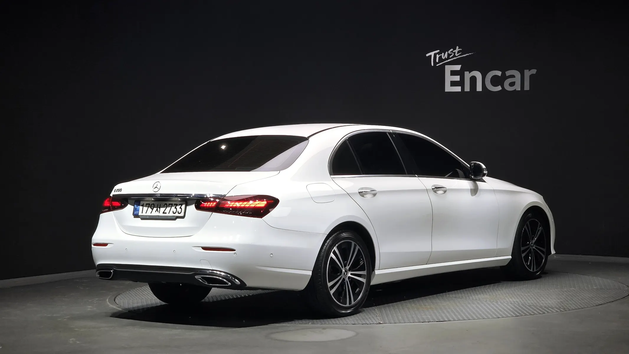 Mercedes-Benz E-Class W213 E250 2021 2/21