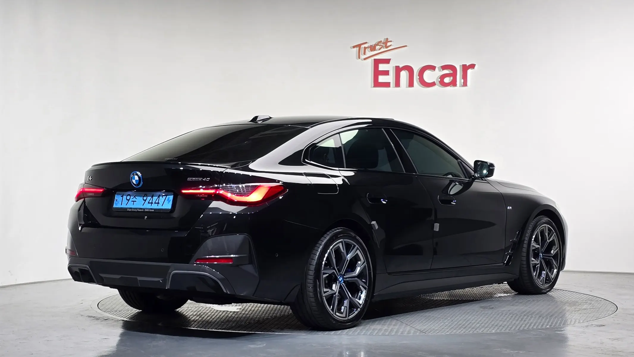 BMW i4 eDrive40 M 2022 2/32