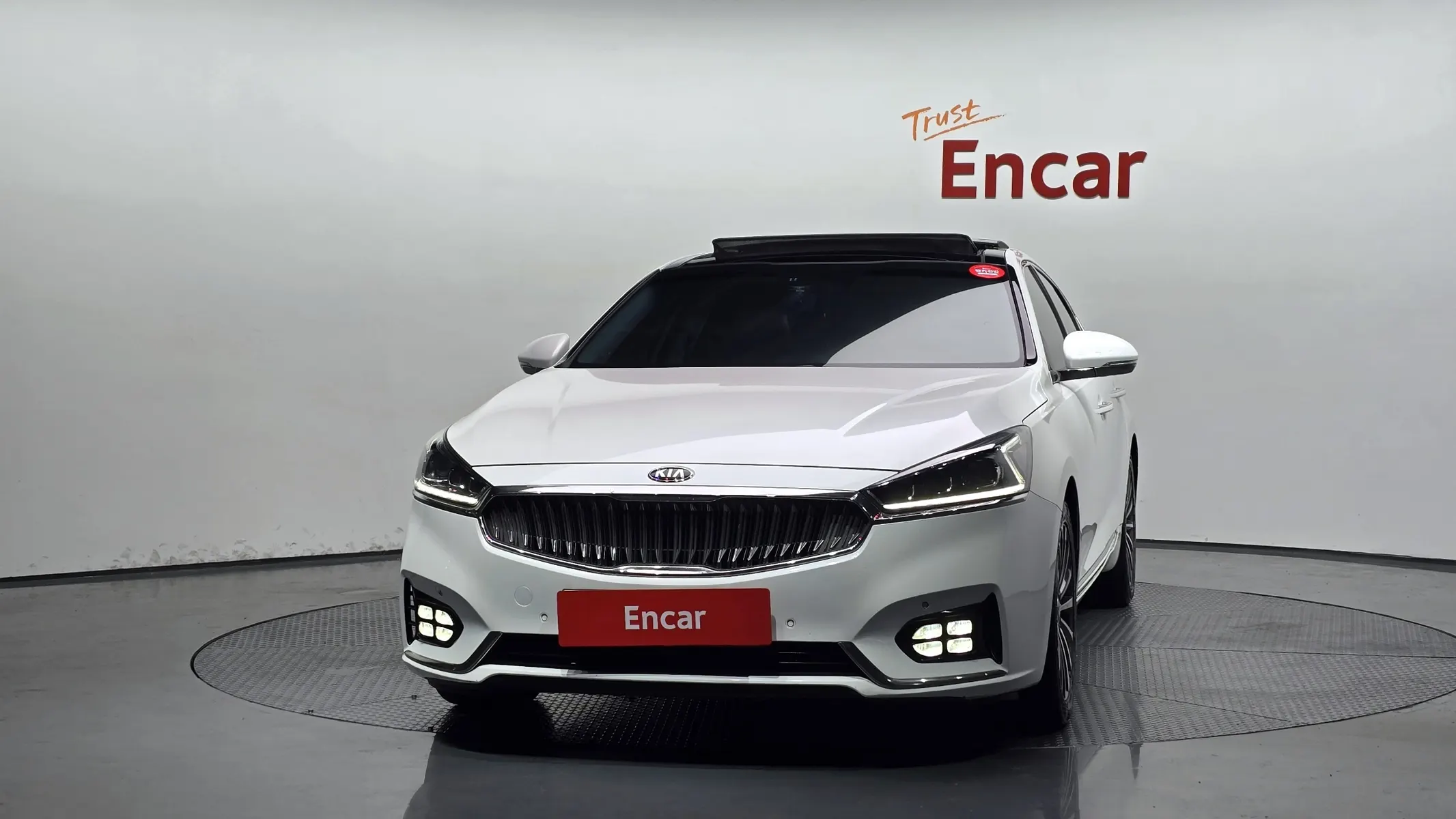 Kia K7 3.0 LPI () 2017 3/33