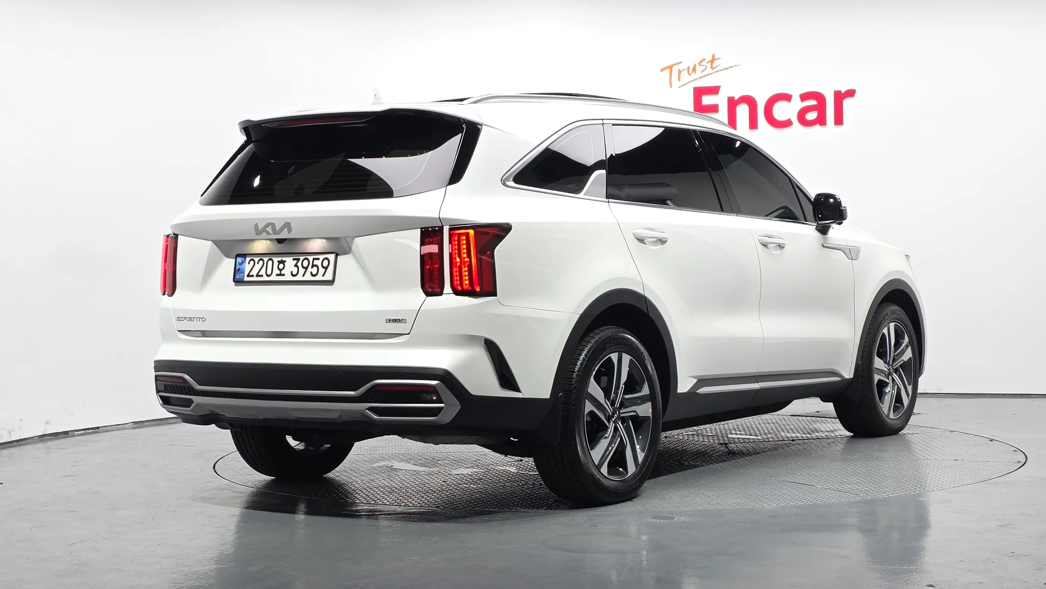Kia 4 HEV 1.6 2WD 2023 2/47
