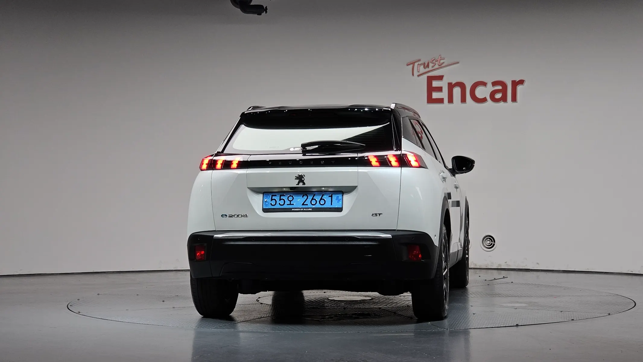 Peugeot e-2008 2 EV GT 2023 3/5
