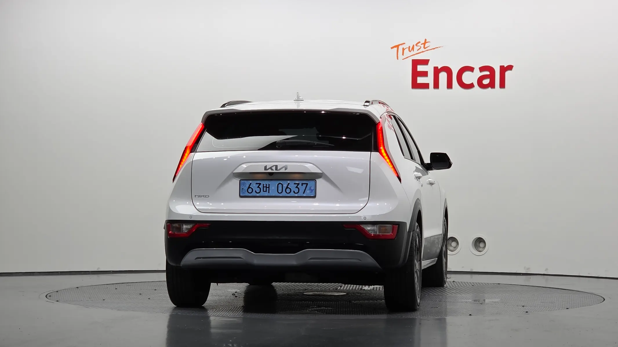 Kia EV 2022 3/5