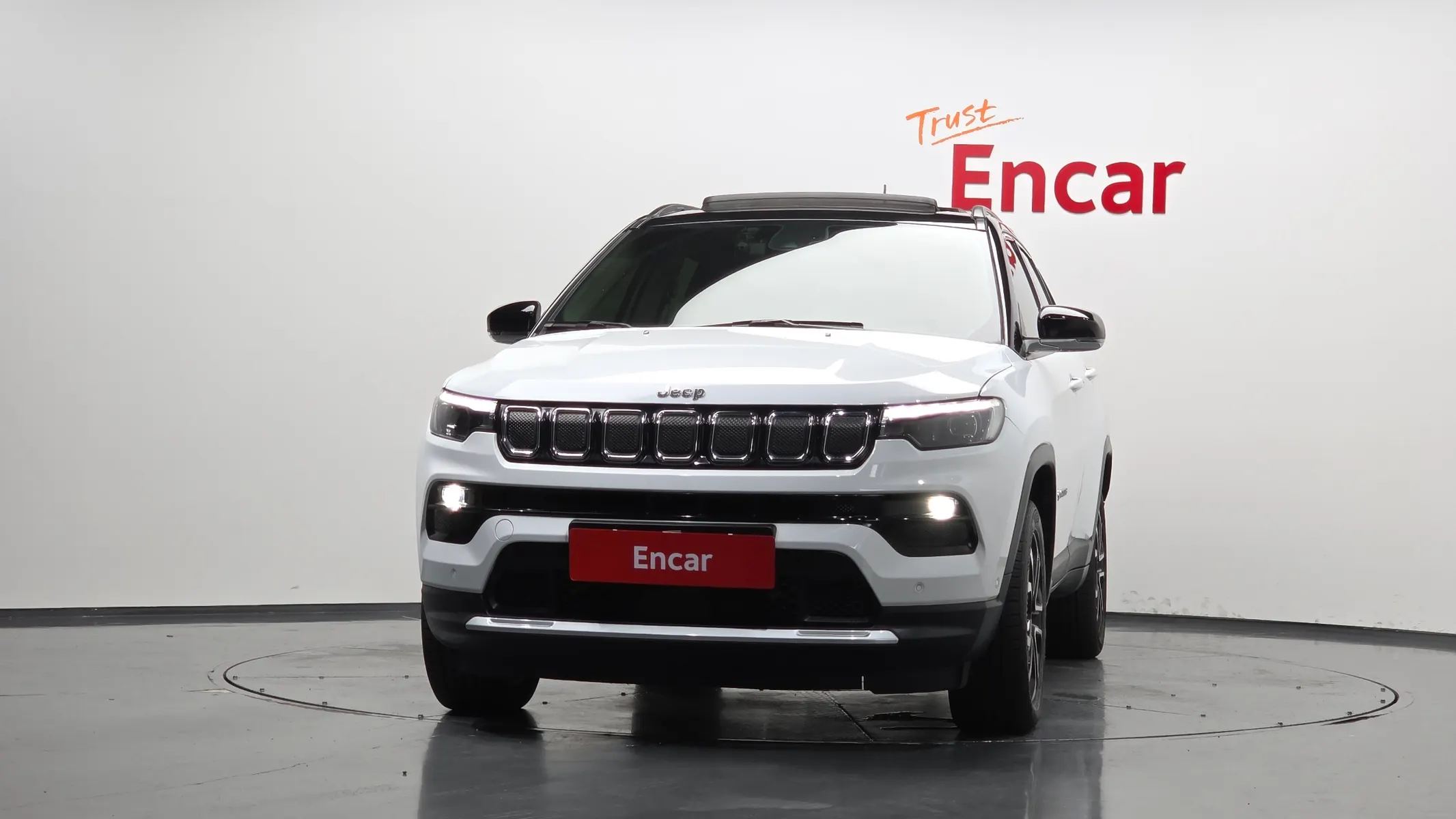 Jeep 2 2.4 AWD 2022 2/5