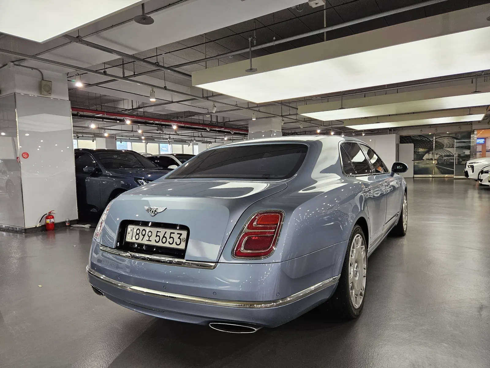 Bentley 뮬산 6.8 2017 3/5
