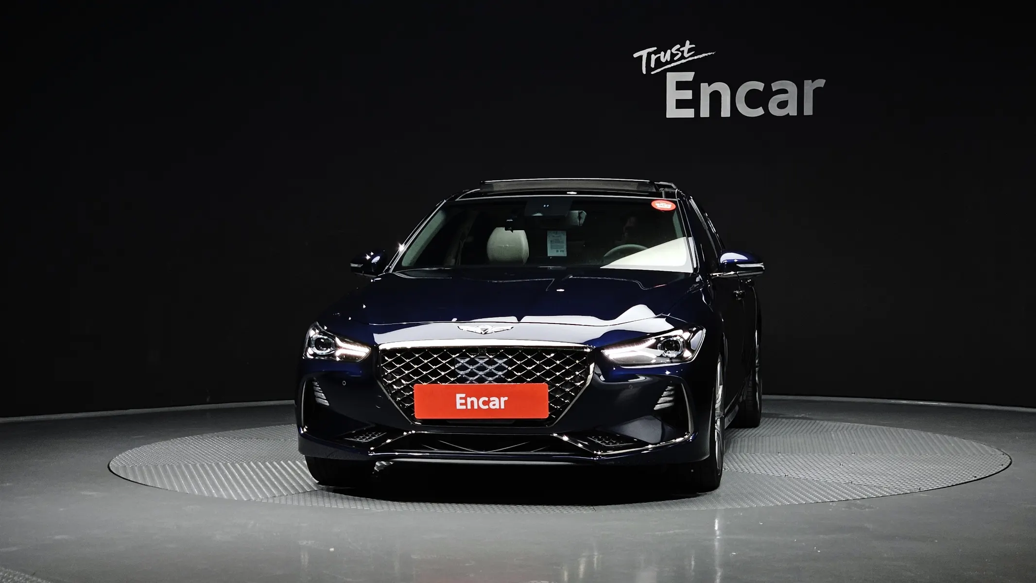 Genesis G70 2.0T AWD 2020 3/35