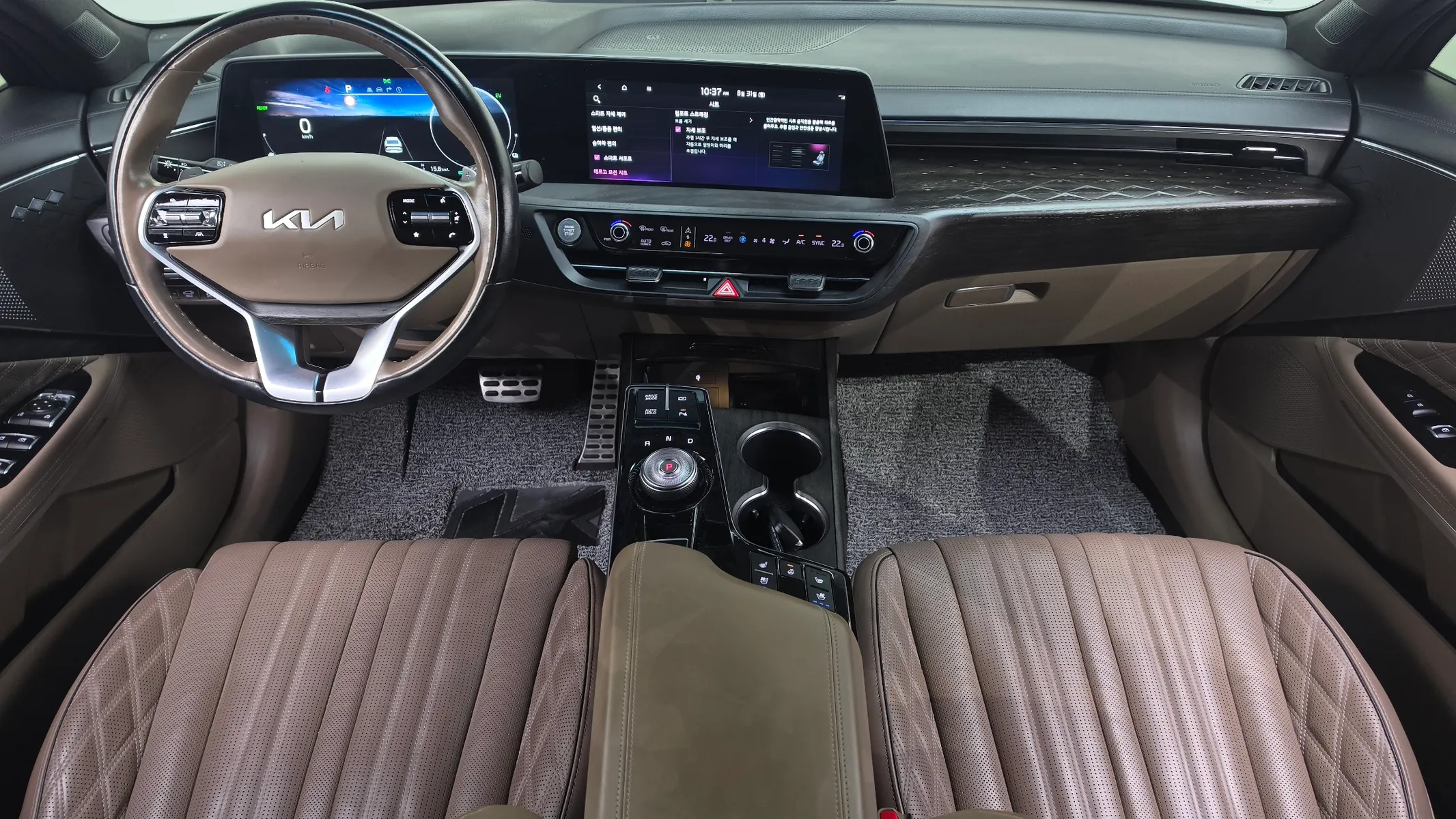 Kia K8 2022 4/5