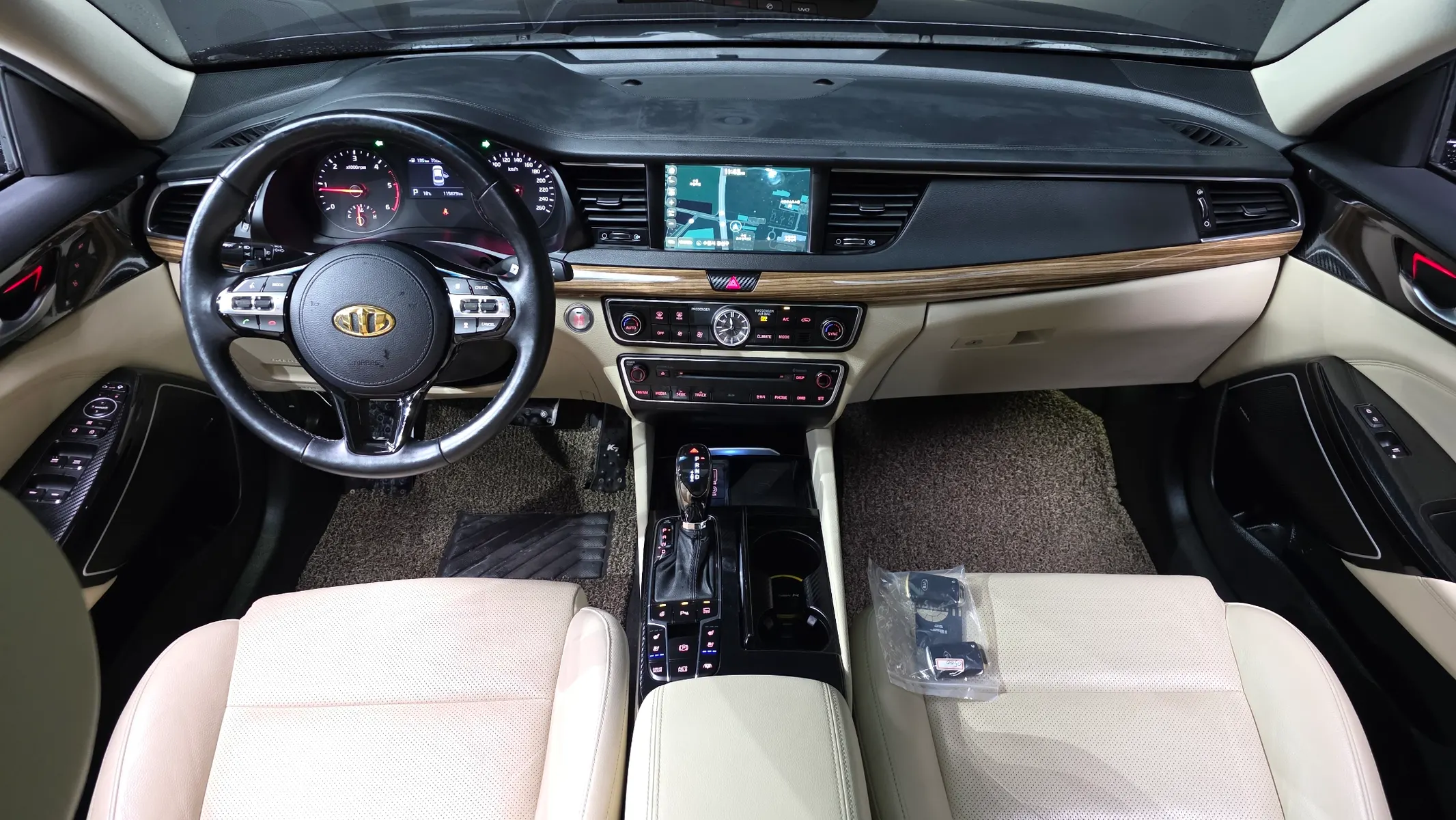 Kia K7 2.2 2016 4/5