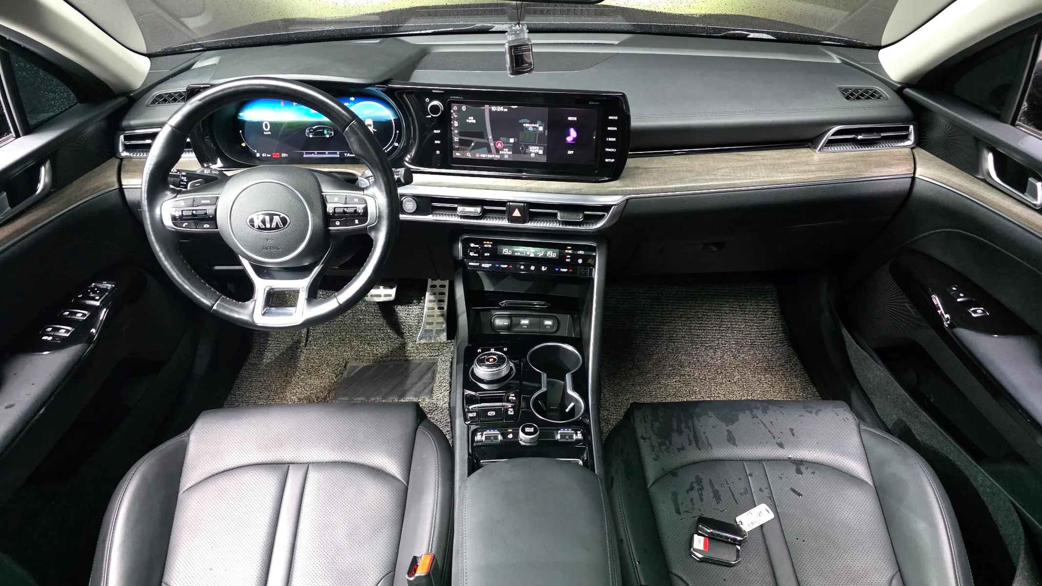 Kia K5 3 2020 4/5