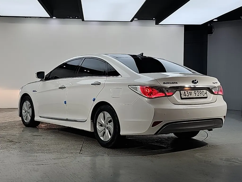 Hyundai 쏘나타 하이브리드 2.0 2013 3/19