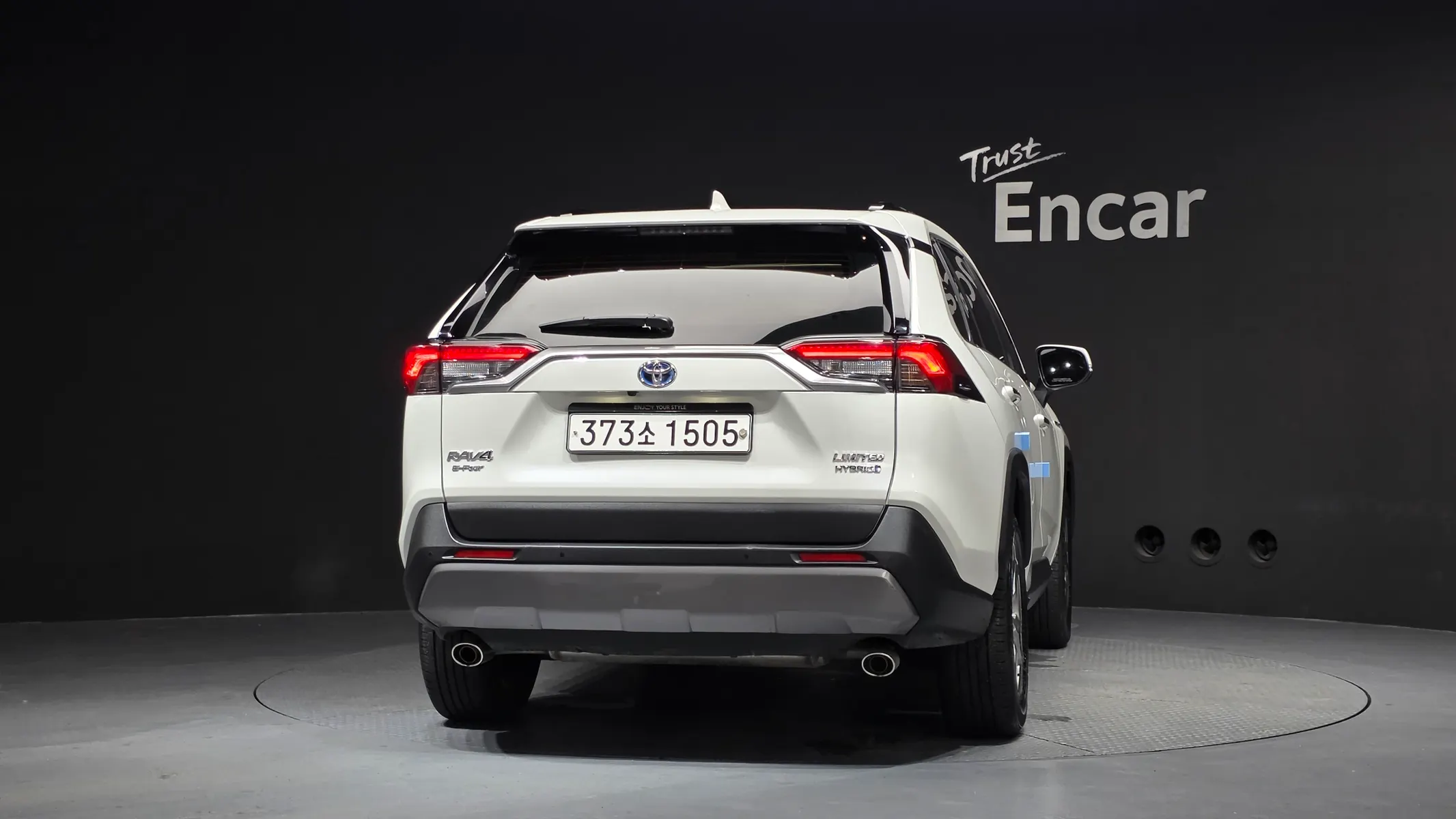 Toyota RAV4 5 2.5 4WD 2020 3/5