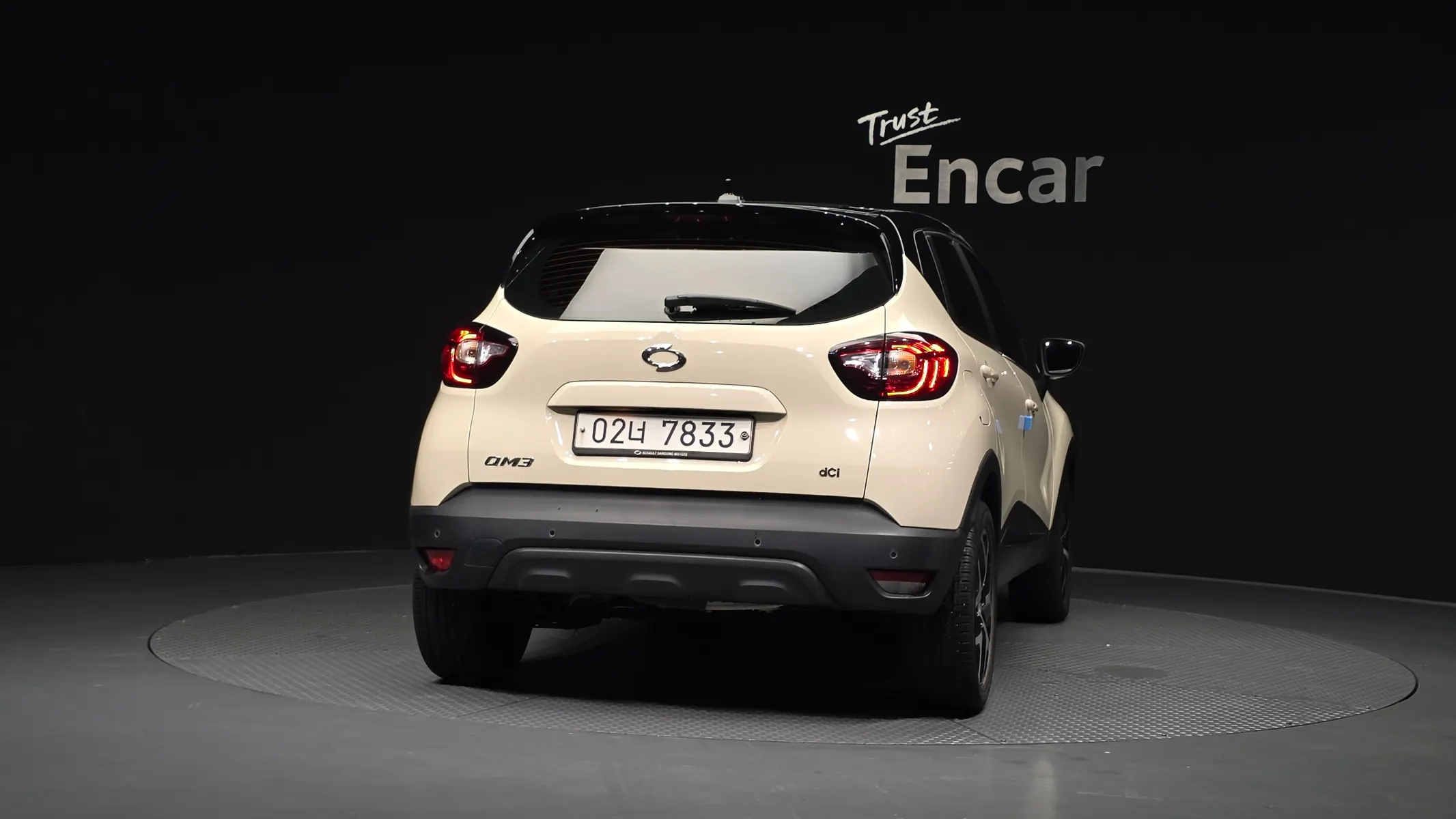 Renault Korea QM3 LE 2017 3/5