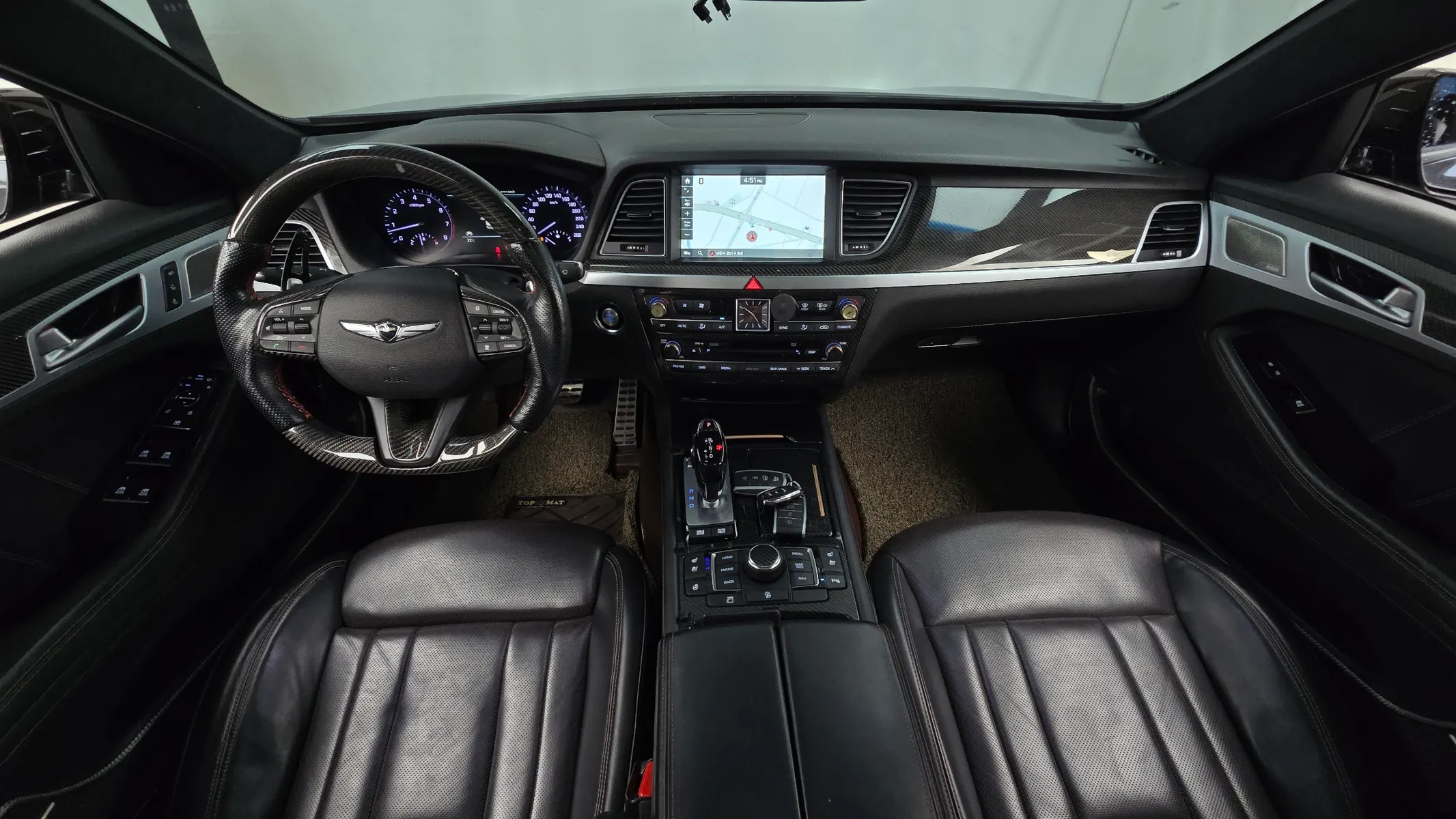 Genesis G80 3.3 T-GDI AWD 2017 4/5