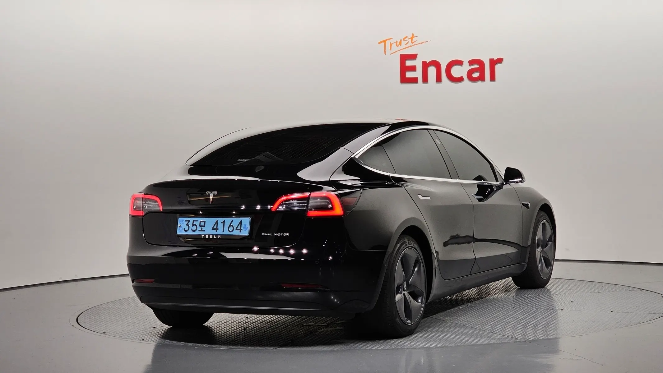 Tesla 3 AWD 2020 2/34