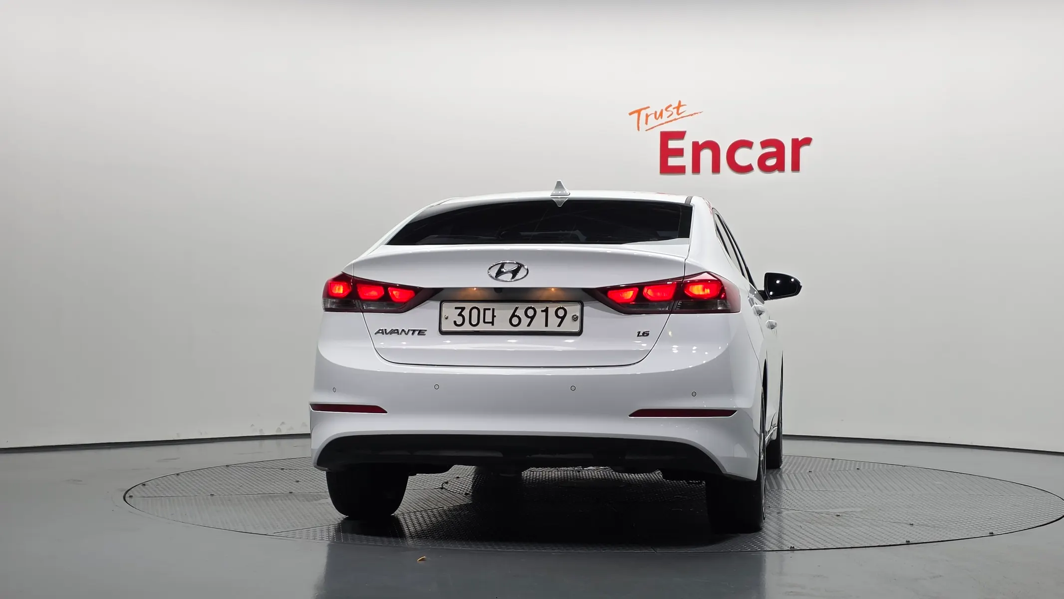 Hyundai AD 1.6 GDI 2017 3/5