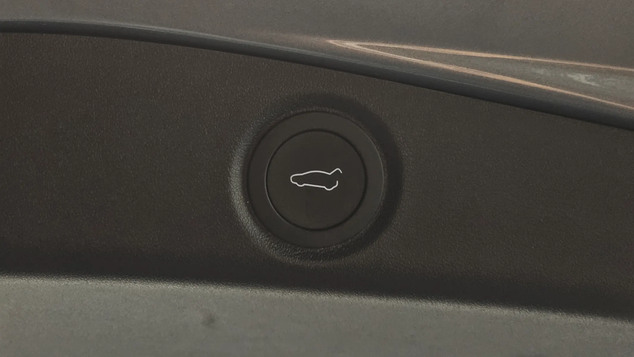 Tesla 3 AWD 2026 38/39
