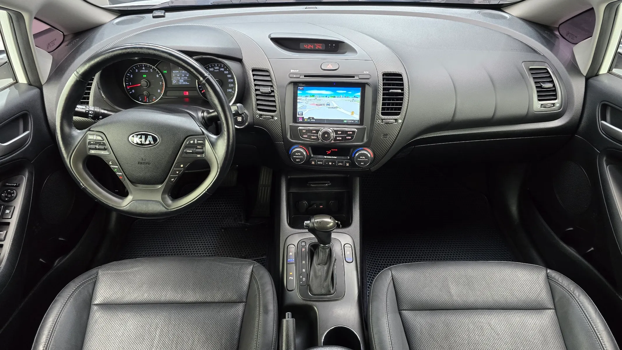 Kia K3 2014 4/5