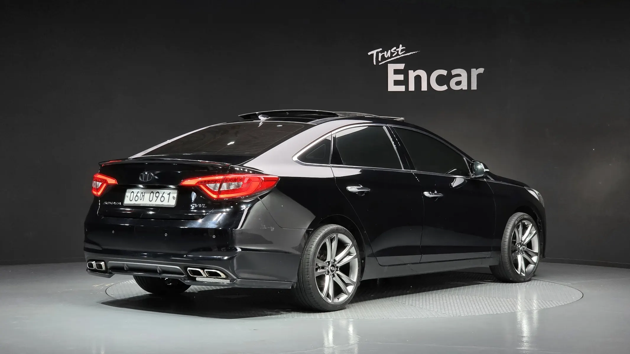 Hyundai LF 2.0 2016 2/31